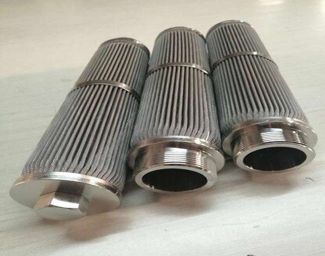 Metal pleated filter element